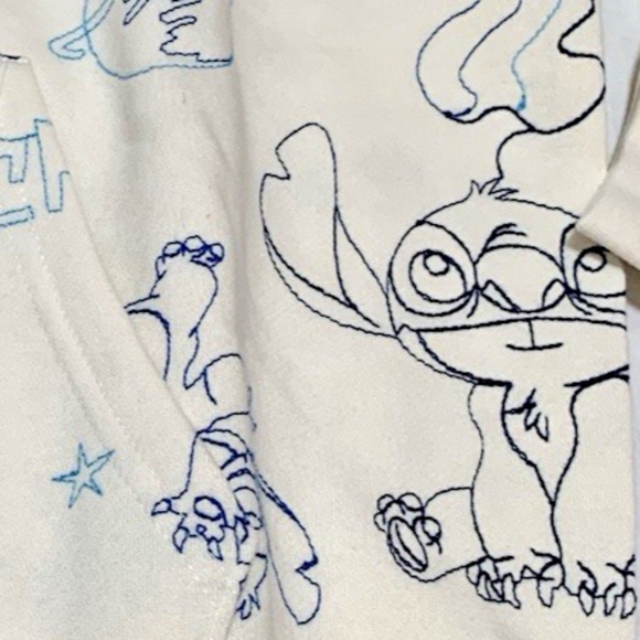 Disney, STITCH Jacket Women Large Cream Embroidered Full Zip Hoodie Pockets NWT - Picture 6 of 6